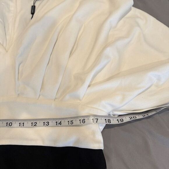 NWOT Alexia Admor Draped Dolman-Sleeve Jumpsuit Ivory Black Back Zip Size XL - Picture 11 of 14